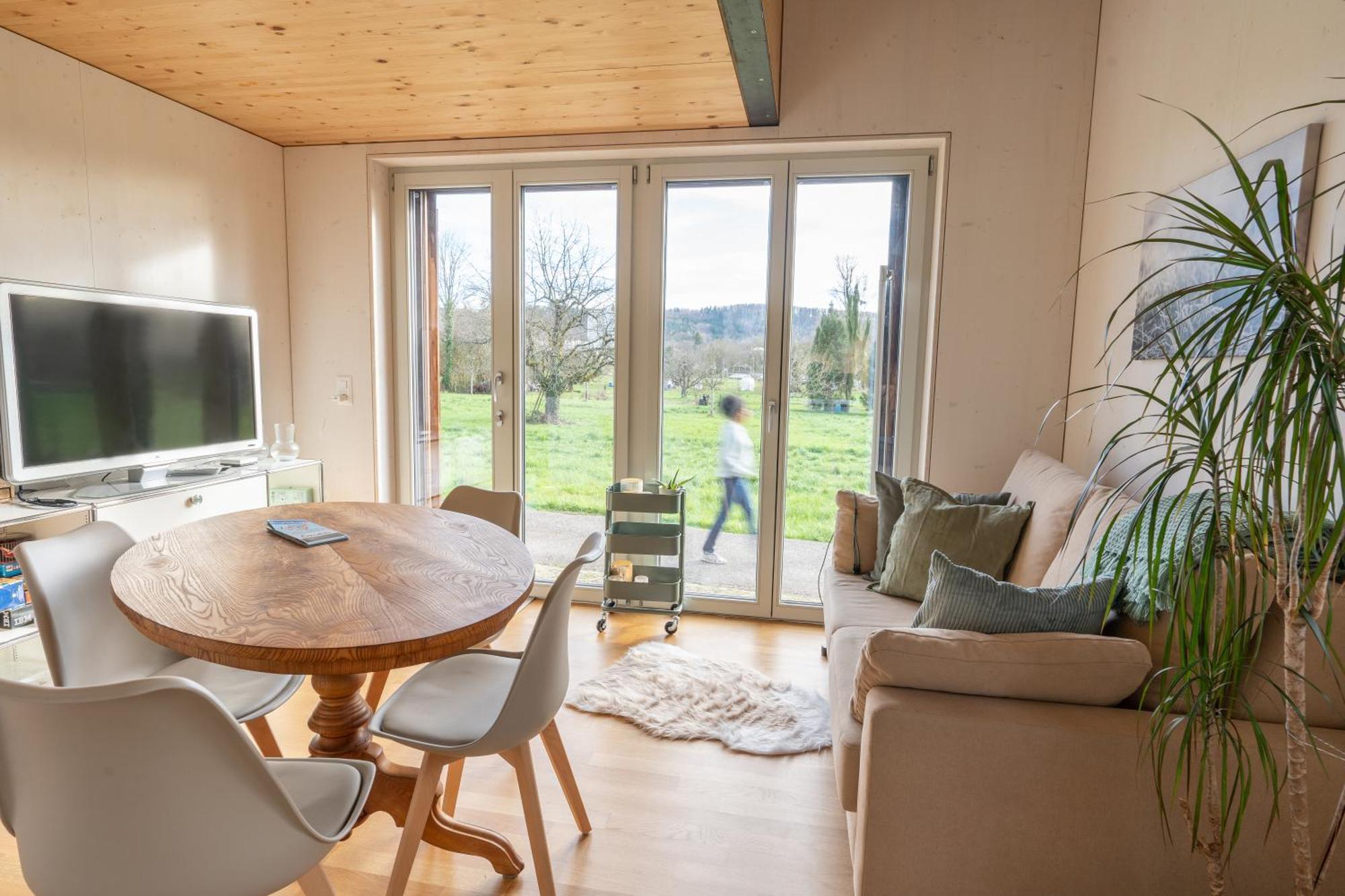 Tiny House Chez Claudine - Relaxen, Workspace, Naehe Thermen, Netflix, Free Parking & Wifi Brugg  Exterior photo